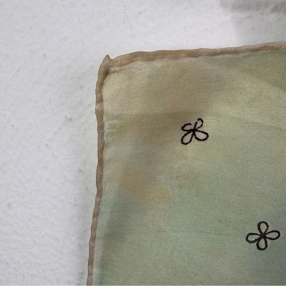 Vintage 60s square silk scarf garden floral butterflies painted hand rolled edge - Picture 8 of 16